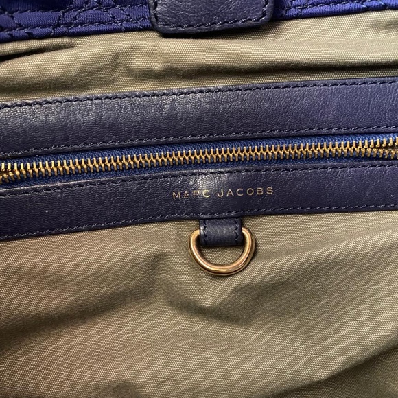 Authentic Marc Jacobs Bag - Picture 5 of 6